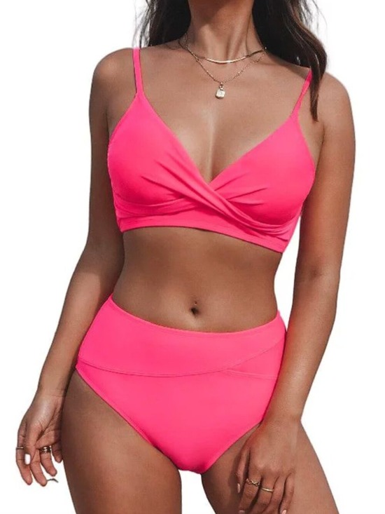 Cupshe Other - Cupshe Women's Twist High-Waist Bikini